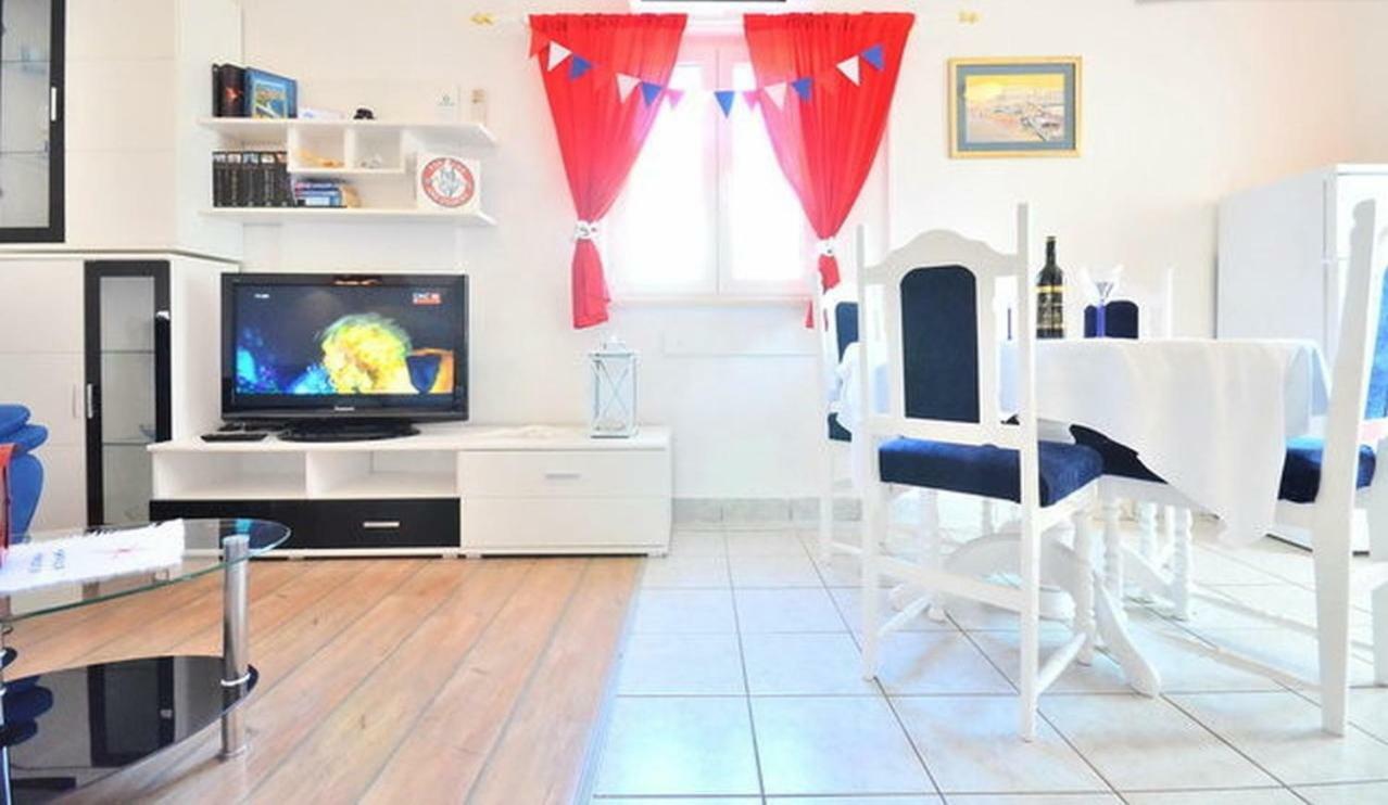 Apartments Residence Sunce Supetar - Cozy Base To Stay And Explore Island Brac Free Parking Exterior foto