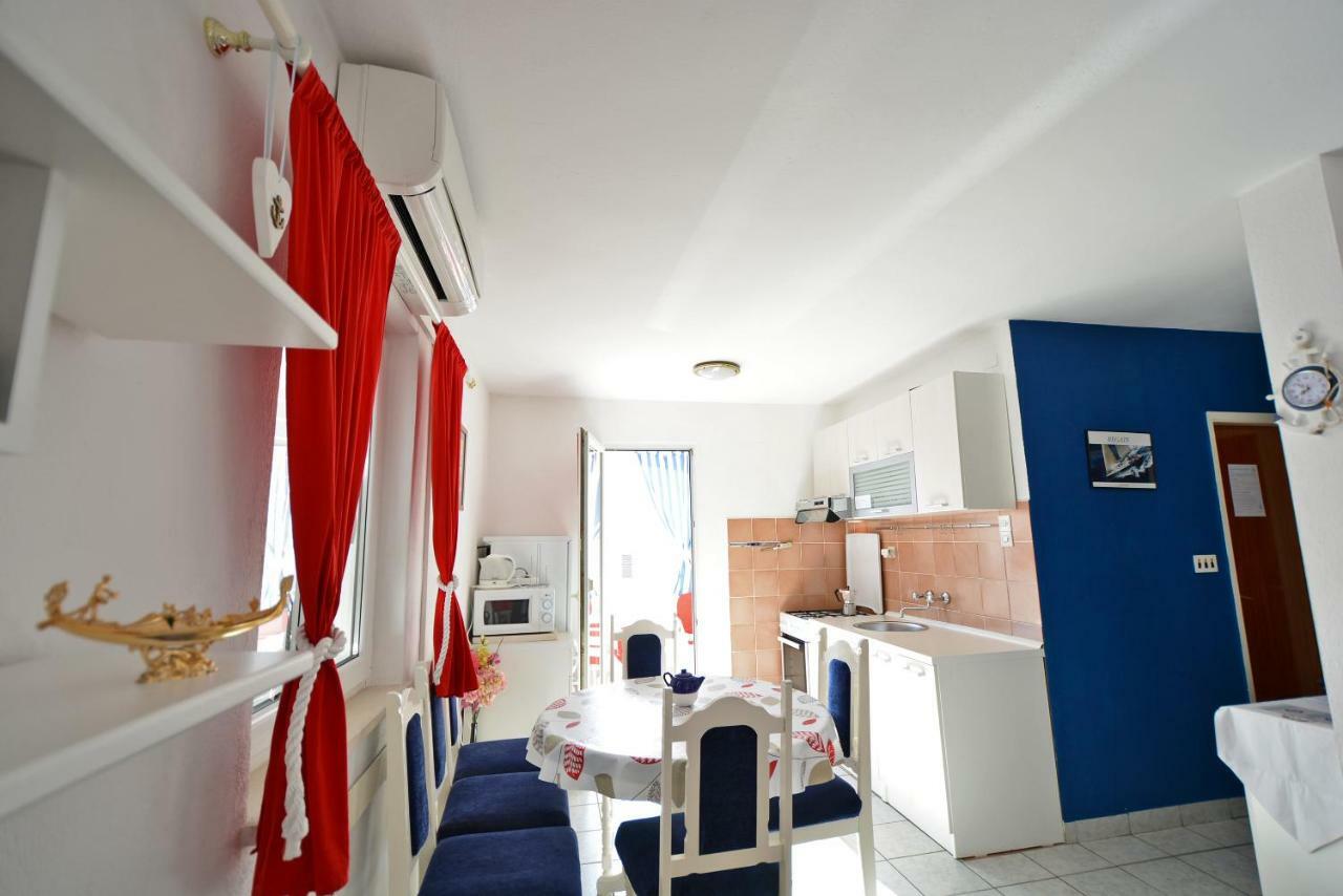 Apartments Residence Sunce Supetar - Cozy Base To Stay And Explore Island Brac Free Parking Exterior foto